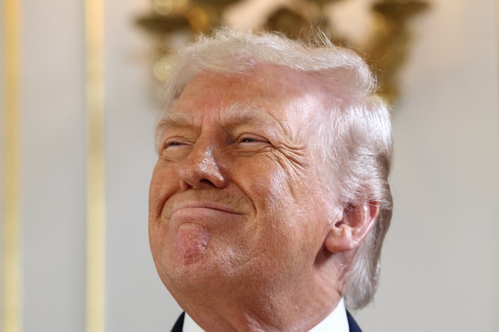 報道指，訪問期間特朗普亦對多庫皮爾作出人身攻擊。路透社