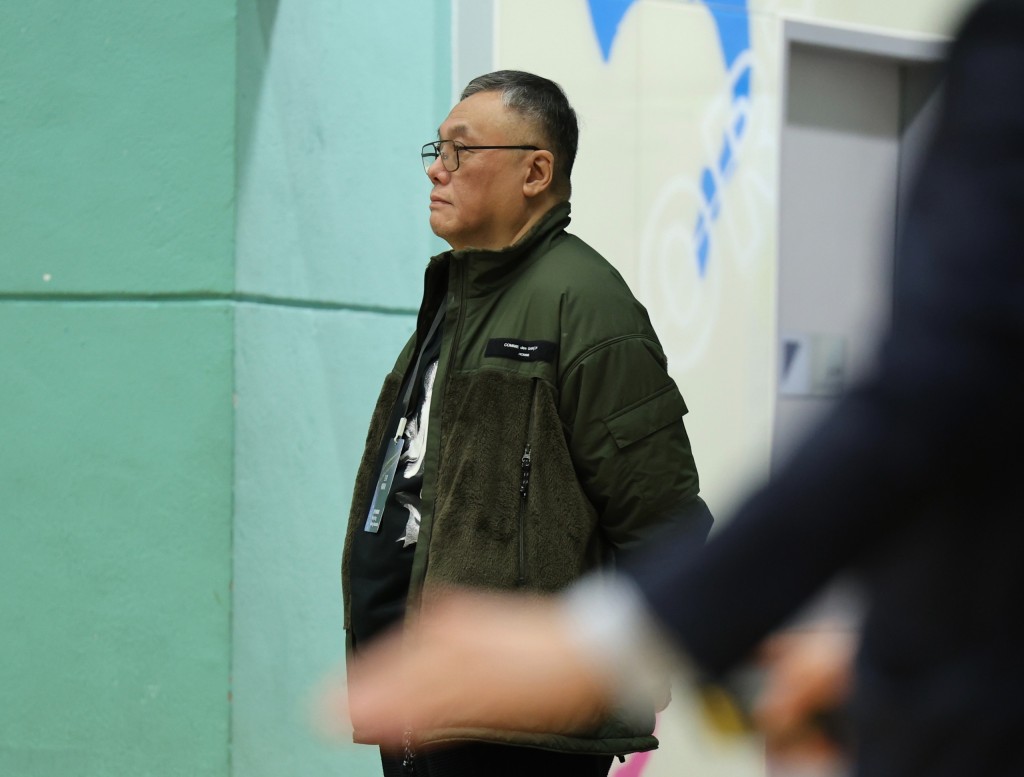 中國香港劍擊總會主席楊穎新. 中國香港劍擊總會主席楊穎新.