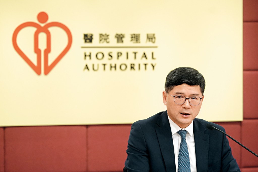 醫管局行政總裁高拔陞宣布不尋求續任,他感激醫管局在疫情期間上下一心抗疫。