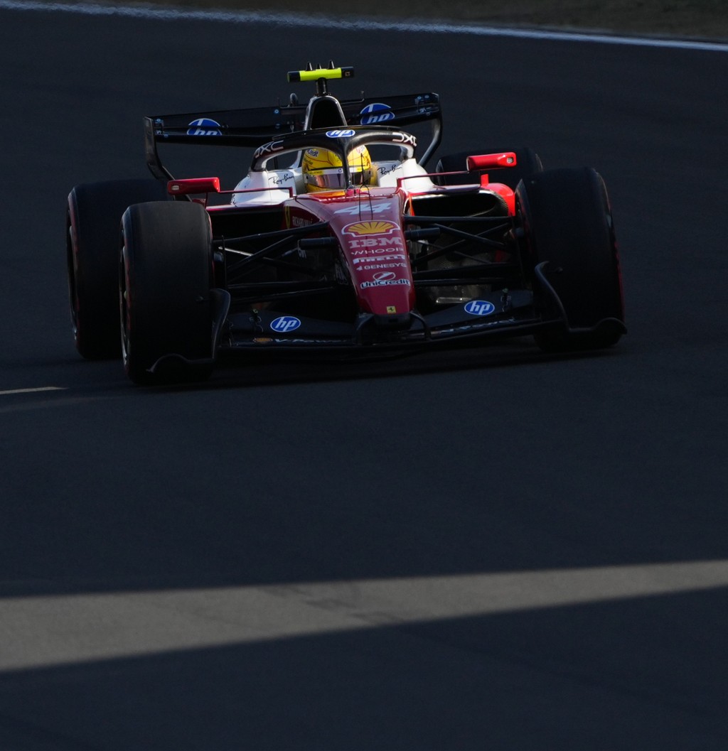 法拉利雙雄起步快。新華社