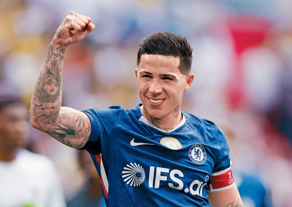 安素費南迪斯頂入全場唯一入球。