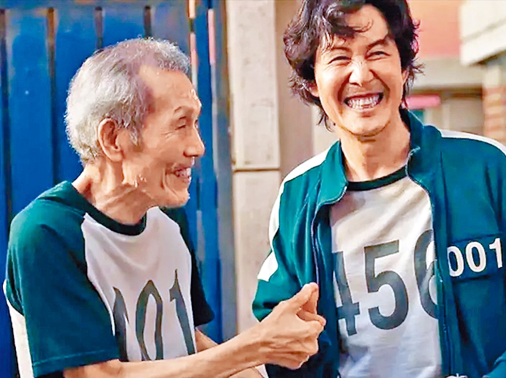 《魷魚遊戲》中「001」吳永洙在金球獎中奪得男配角獎。