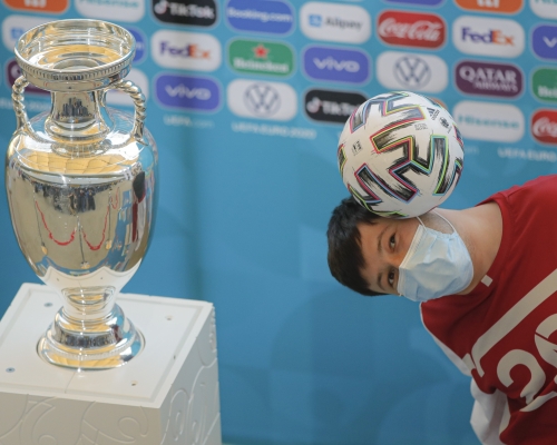 歐國盃將在六月十一日至七月十一日舉行。 AP