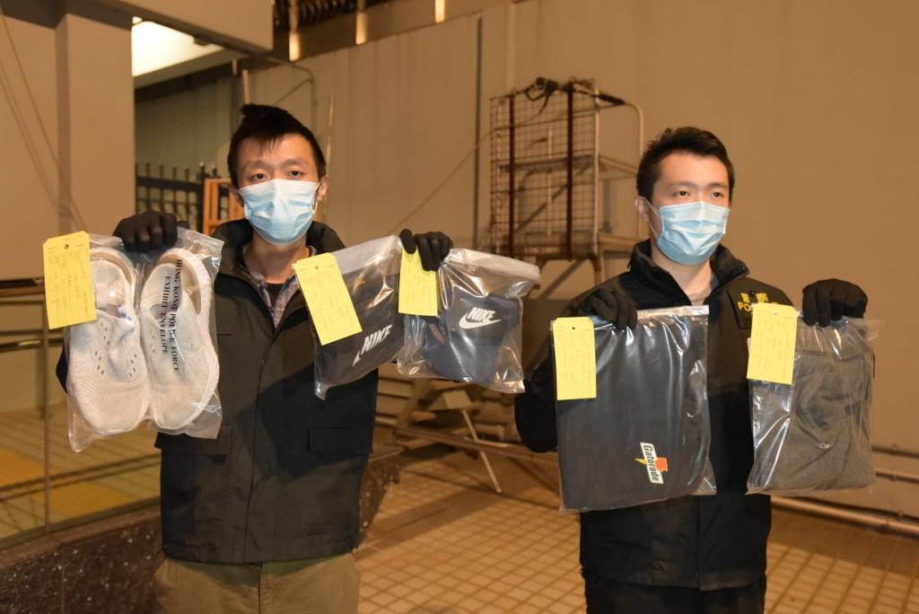 黃文威攝