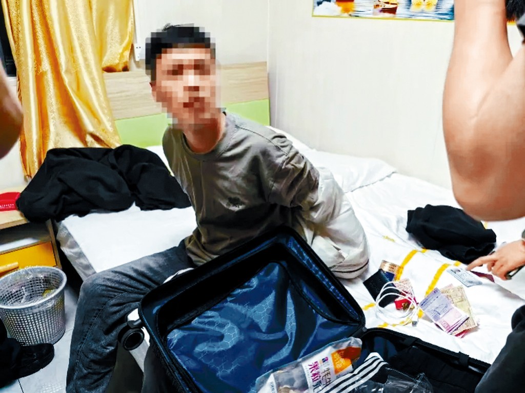 广东公安拘捕涉嫌电击港男抢走50万港元的内地疑犯。