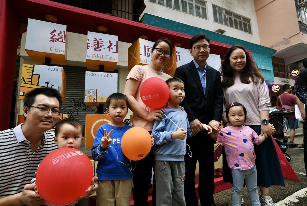 孫玉菡表示，過去兩年政府很多扶貧方面的工作，都得益於周大福慈善基金及香港社會創投基金全力支持。