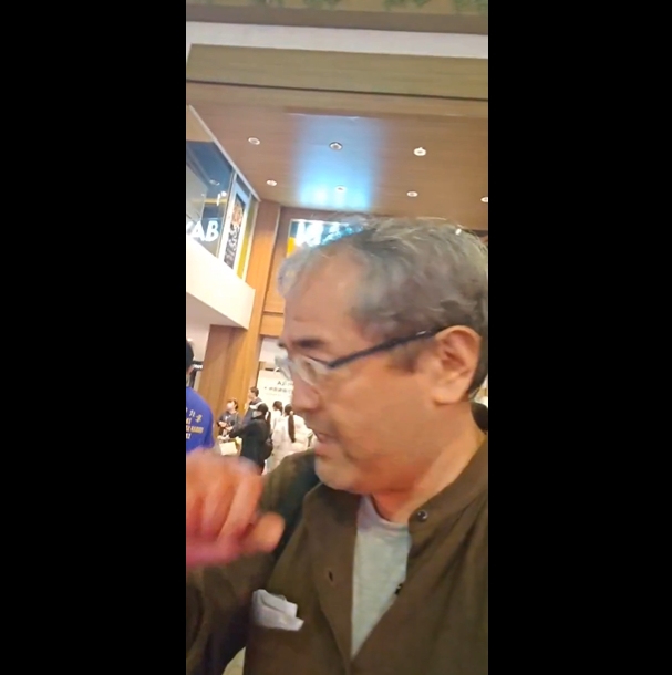  木下昨晚7時40分在社群平台X發文，「在台北遇到恐怖攻擊，感到無力…」。