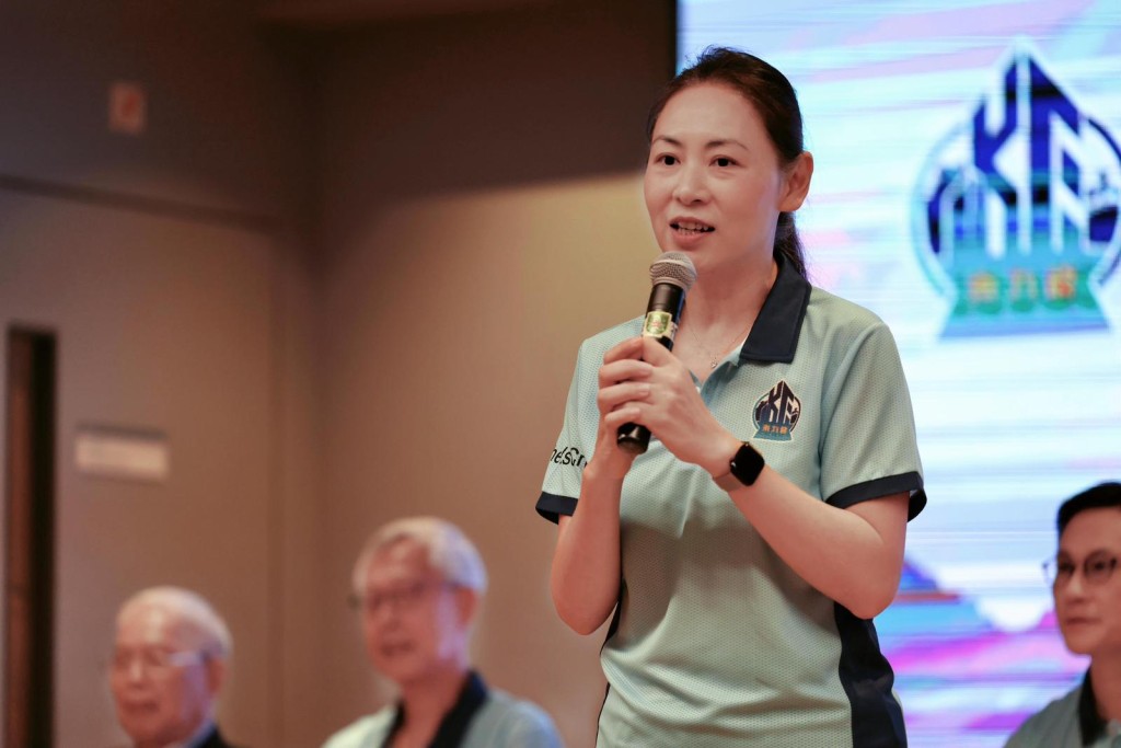 東九龍總區指揮官謝翠恩助理處長致詞。 東九龍總區指揮官謝翠恩助理處長致詞。