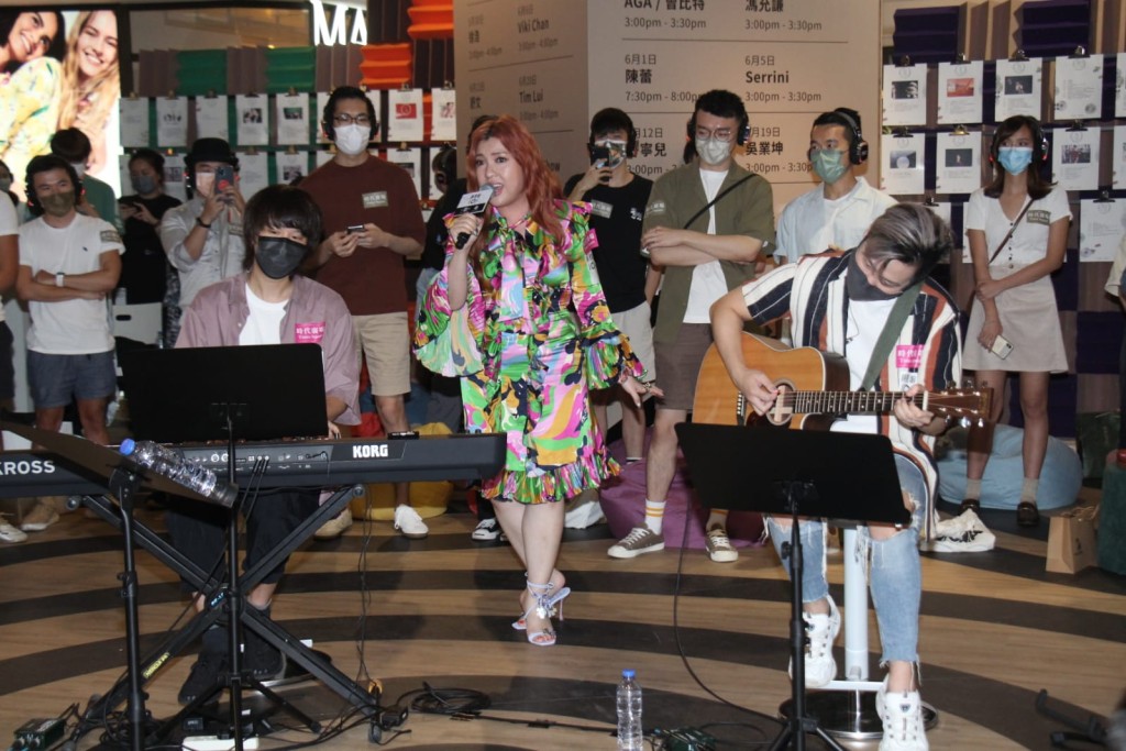 Serrini謂幫不到朋友買門票。