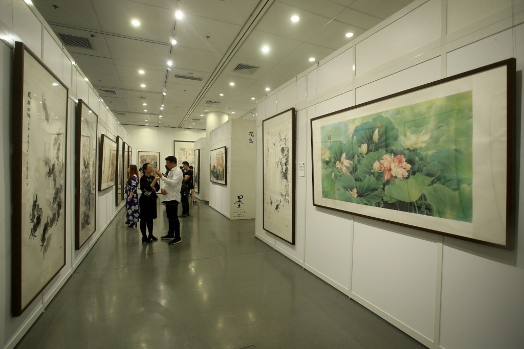 展览假香港中央图书馆展览馆举行。 展览假香港中央图书馆展览馆举行。