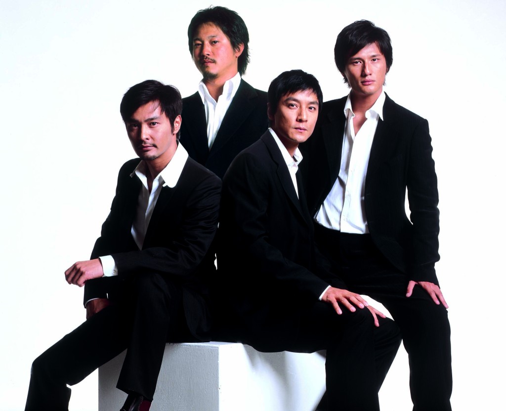 曾與陳子聰、吳彥祖及尹子維組成「港版F4」樂隊Alive。