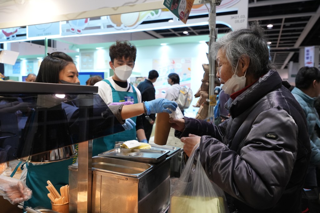 香港冬日美食節及冬季購物節，今日第2日舉行。劉駿軒攝