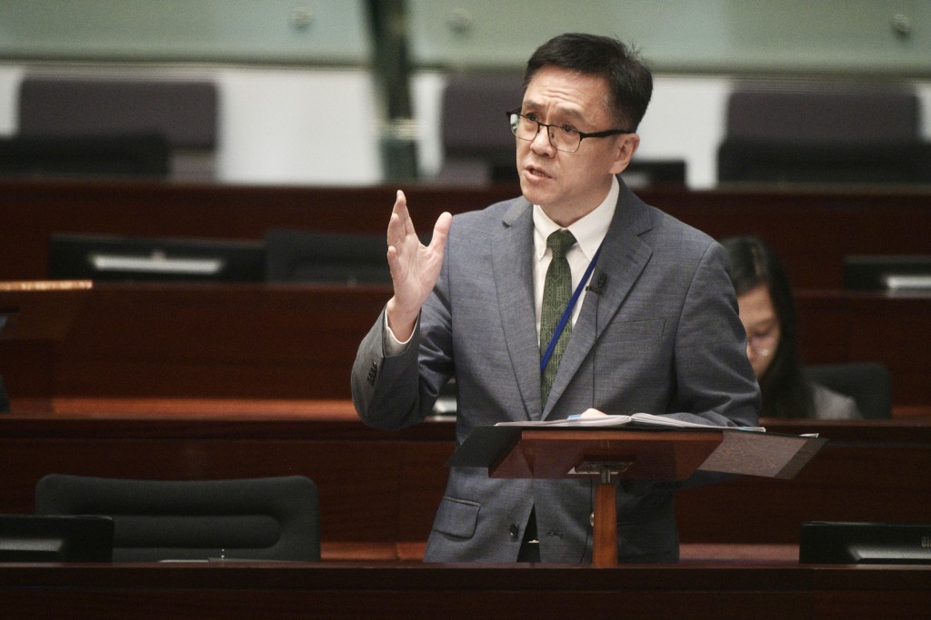 創新科技及工業局局長孫東表示,當局正全力推進新田科技城一系列籌備工作,以盡快完成專屬公司註冊、撥地、注資、人事委任等工作。資料圖片 創新科技及工業局局長孫東表示,當局正全力推進新田科技城一系列籌備工作,以盡快完成專屬公司註冊、撥地、注資、人事委任等工作。資料圖片