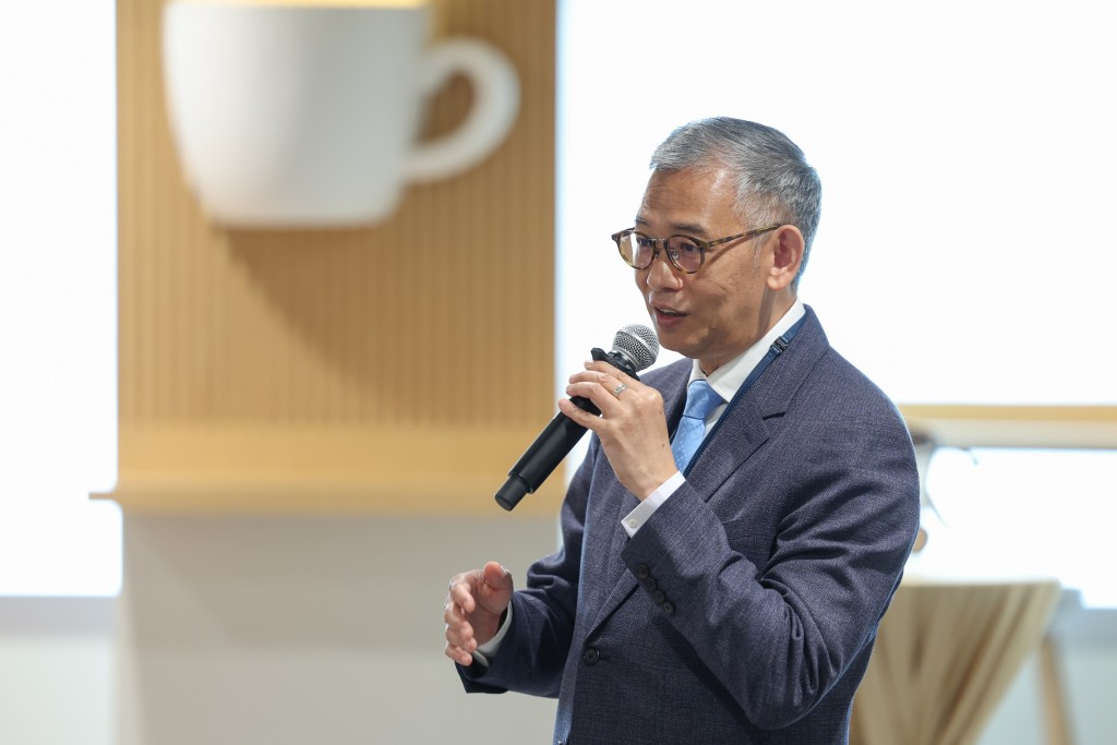 廉政專員胡英明表示議員的監察、建議和支持對廉署十分重要。廉署圖片 廉政專員胡英明表示議員的監察、建議和支持對廉署十分重要。廉署圖片
