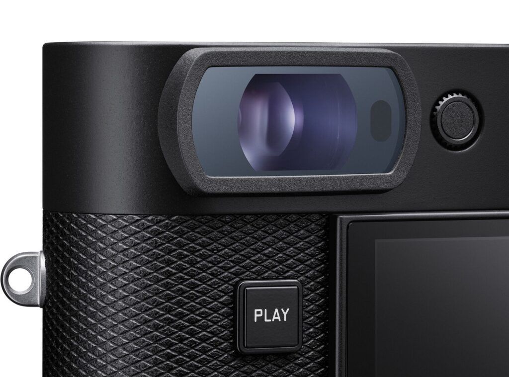 M EV1以576萬像素EVF取代傳統光學觀景器。