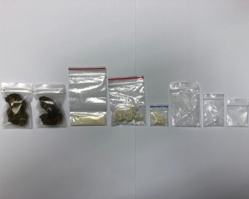 行動中檢獲的證物。