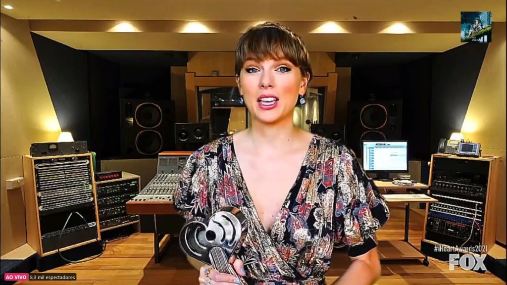 Taylor Swift憑《Folklore》奪年度流行專輯。
