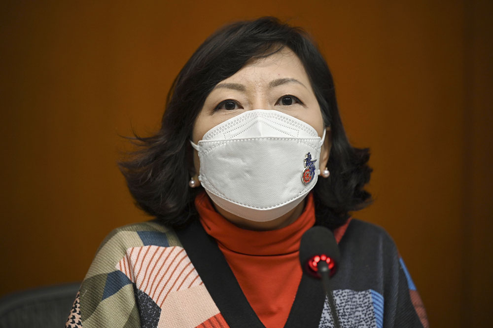 麥美娟表示,希望修例可阻嚇個別劏房業主濫收水費,紓緩基層家庭負擔。資料圖片