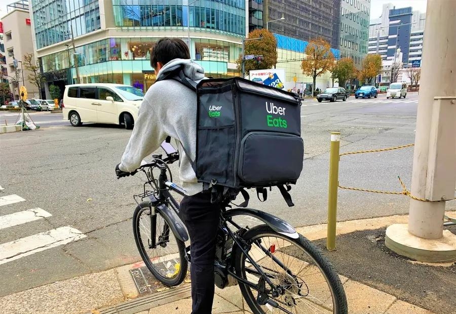 內地興起踩單車送外賣,有受訪者2個半月瘦了6公斤。 示意圖 內地興起踩單車送外賣,有受訪者2個半月瘦了6公斤。 示意圖
