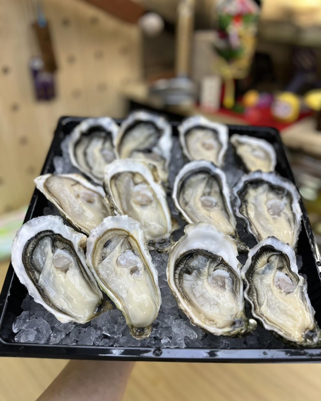 羅先生表示，自己主要出售歐洲和日本生蠔，沒有出售韓國蠔。Open Meal開餐 生蠔刺身專門店 派對到會專家FB圖片