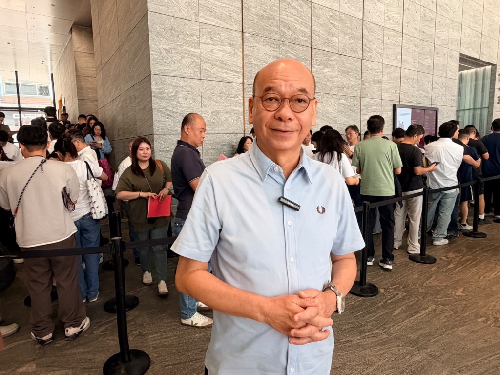 中原亞太區副主席兼住宅部總裁陳永傑表示,該行出席客戶中佔6成為投資者,同時亦有不少皇都向隅者到場揀樓。 中原亞太區副主席兼住宅部總裁陳永傑表示,該行出席客戶中佔6成為投資者,同時亦有不少皇都向隅者到場揀樓。