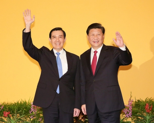 馬英九與習近平於2015年11月7日在新加坡舉行的會面。台北總統府圖片