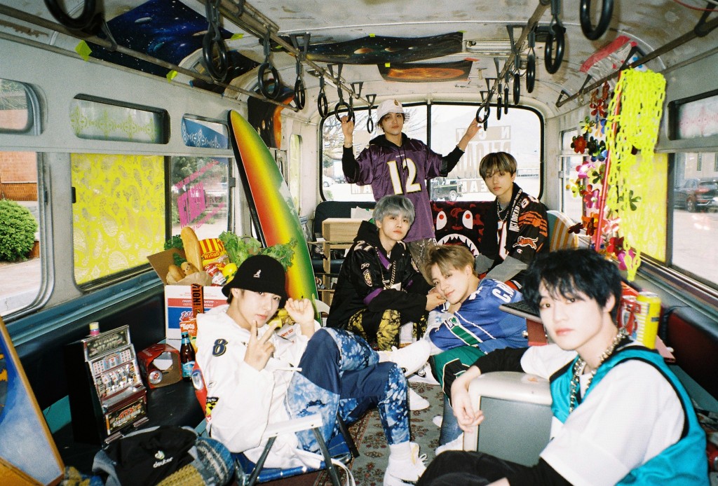 NCT DREAM去年4月發行迷你專輯《RELOAD》，主打歌是《Ridin》。