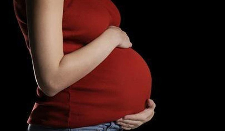 孕婦若因病毒感染引發免疫系統增強，恐阻礙腹中嬰兒大腦發育。路透社
