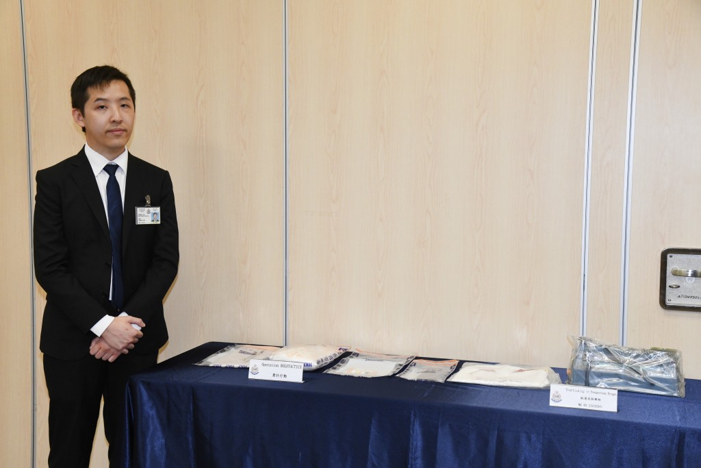 警方展示涉案毒品及證物。徐裕民攝 警方展示涉案毒品及證物。徐裕民攝