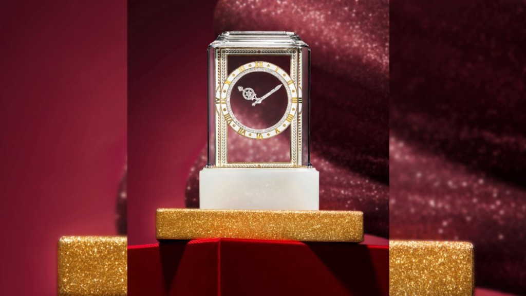 卡地亞Pendules Mystérieuses「Model A」，極罕有裝飾藝術風格水晶搭配黃金及白瑪瑙、琺瑯鑲鑽石神秘鐘，年份約1918。 （圖片由Bonhams提供）