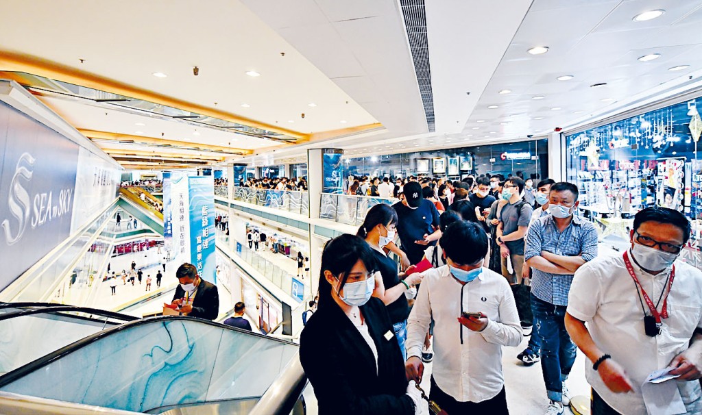 消息指，日出康城SEA TO SKY連日截收約6000票。