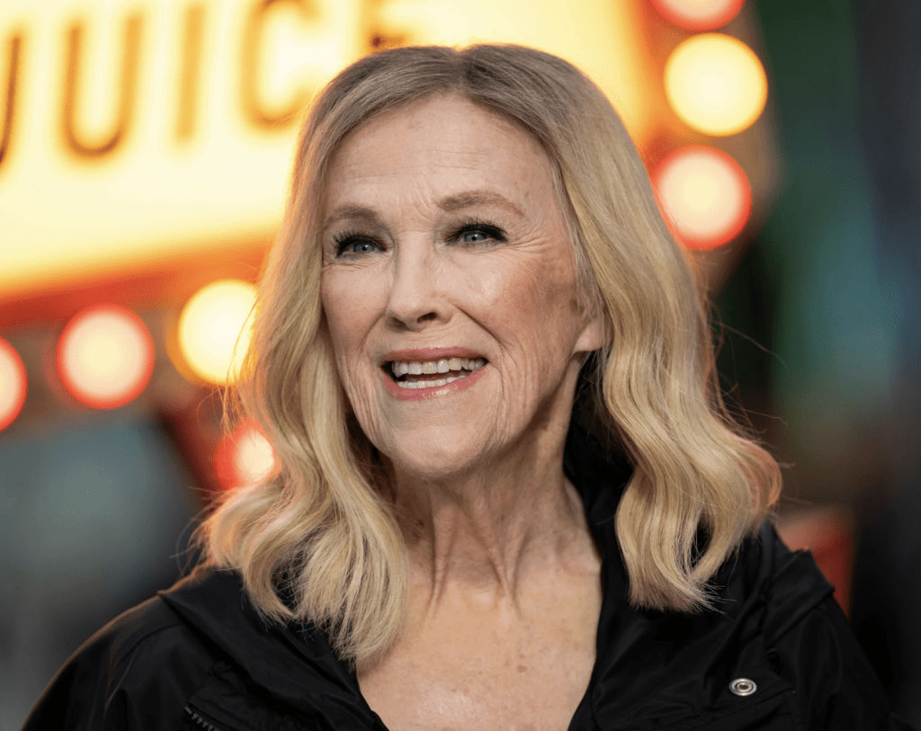 加拿大殿堂級喜劇演員Catherine O’Hara在洛杉磯家中病逝,終年71歲。美聯社 加拿大殿堂級喜劇演員Catherine O’Hara在洛杉磯家中病逝,終年71歲。美聯社