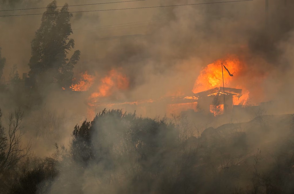 智利今年2月的世紀火災，導致137人死亡，已前後拘捕3名縱火疑犯。路透社