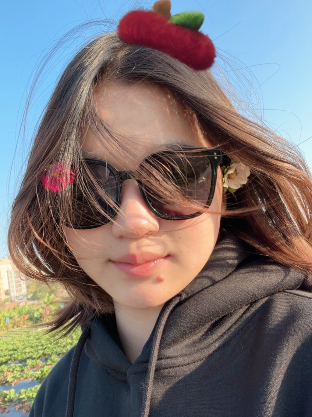 全红婵新造型成热搜,获网民赞展现清新少女气质。微博 全红婵新造型成热搜,获网民赞展现清新少女气质。微博