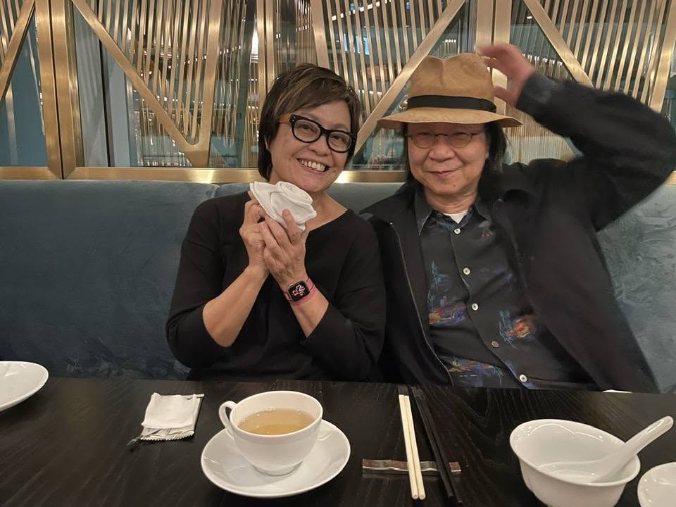 倫潔瑩與丈夫陳子慧結婚多年,恩愛如昔。 倫潔瑩與丈夫陳子慧結婚多年,恩愛如昔。