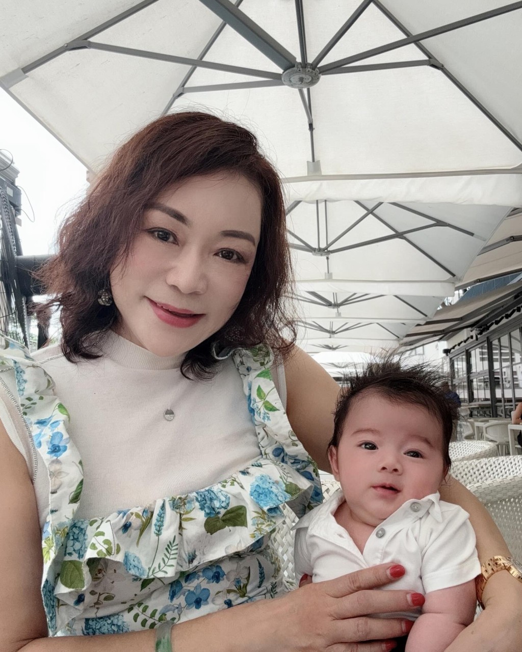 林作媽媽王莉妮公開麥明詩兒子正面樣。 林作媽媽王莉妮公開麥明詩兒子正面樣。