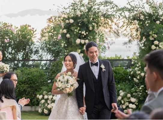 一對新人郎才女貌。