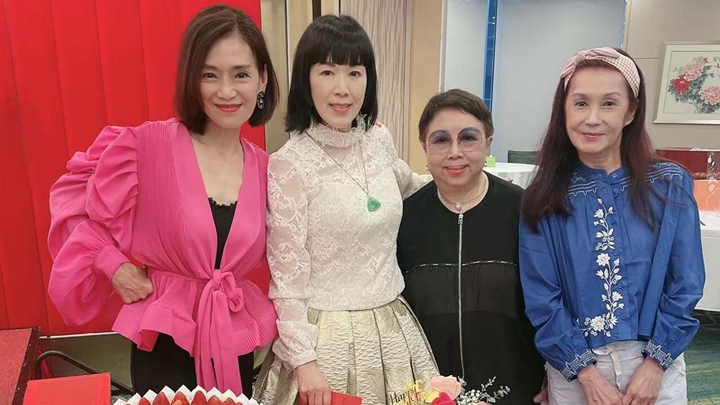 左：吳麗珠、蘇淑萍、爽姐、高妙思難得合照。