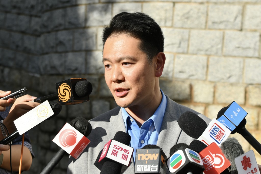 立法会议员、民建联副主席周浩鼎强烈谴责美国政客践踏香港法治，干预香港事务。卢江球摄