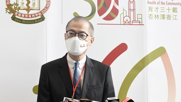 盧寵茂再談到鄧桂思案，重申相信同業會繼續以專業態度工作。