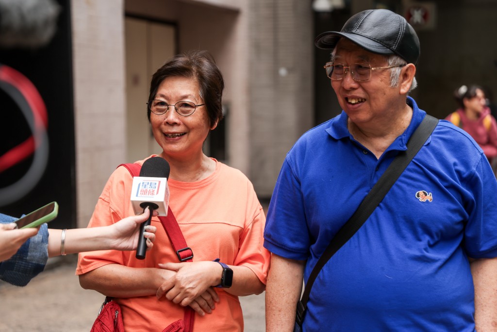 居於港島的王生王太。