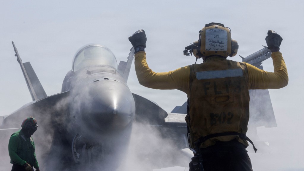 美军三名驻扎科威特官兵阵亡 五人重伤。路透社