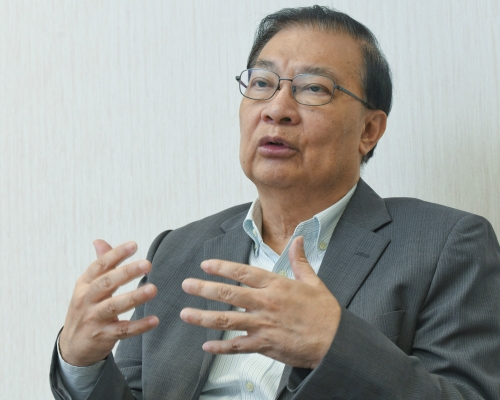 港區全國人大常委譚耀宗明確對本報表示,今次會議並無香港議程。資料圖片