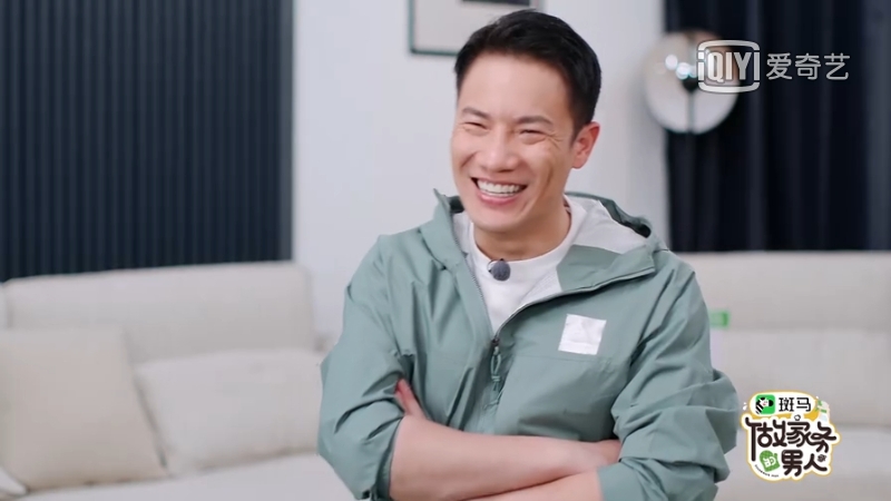 丁子高坦言不覺得男人做家務是丟臉的事。