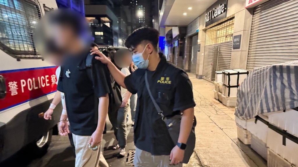 警旺角捣破非法百家乐赌场 拘捕6人。警方提供