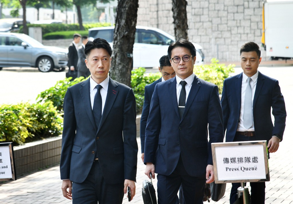 消防處副消防總長（機構策略）霍振明（中）。何健勇攝