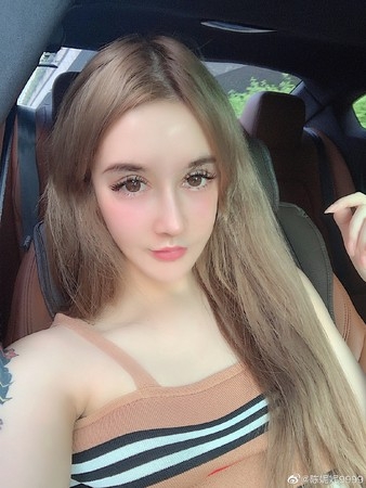 被指是小三的陳妮妮。(網圖)
