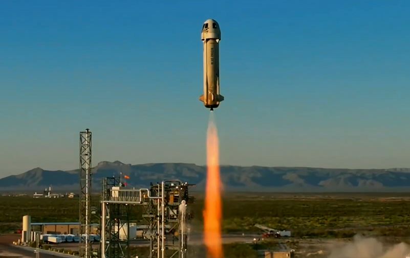 孫宇晨搭乘的飛船升空時情景。Ｘ@blueorigin  