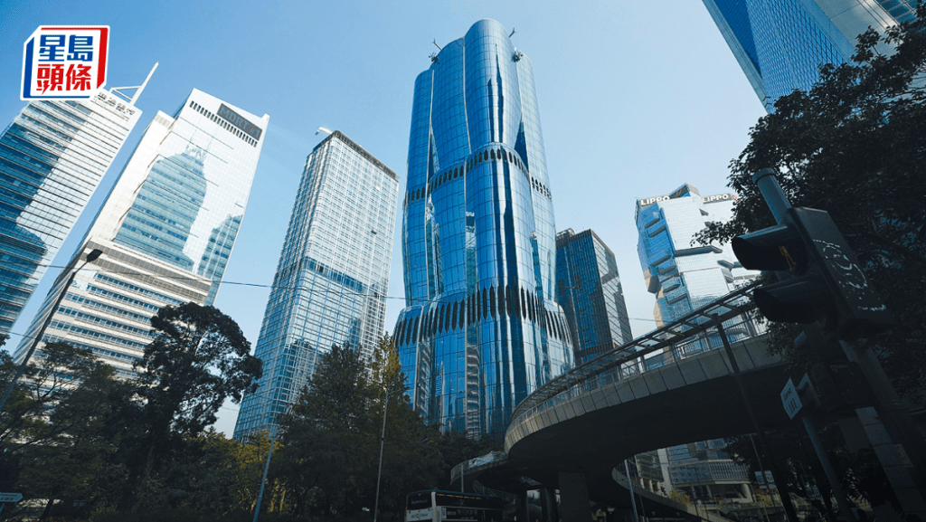 恒地去年基础盈利60亿 李家杰李家诚指楼市受惠专才来港 The Henderson出租率95%