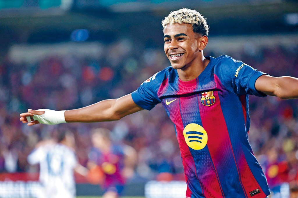 拉明耶馬成最年輕入選FIFPRO年度11人球員。